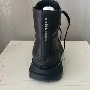 Alexander McQueen boots Men mirrored toe size 41 (8 US) NEW Men Alexander McQueen Tread Slick Sneaker Boot Sz 8 / 41  main image 4